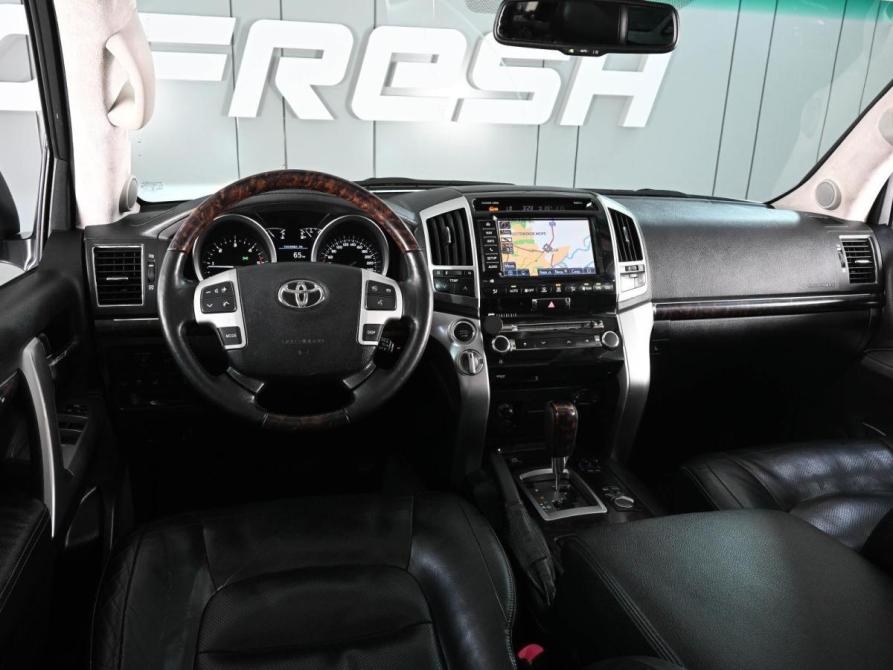 Toyota Land Cruiser 200 Series Рестайлинг 1 Ростов-на-Дону  - изображение 6
