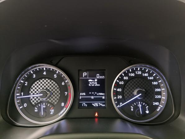Hyundai Elantra VI (AD) Рестайлинг с пробегом 2020 года, цена 1 795 000 рублей, 42520 км, седан, Автокод Объявления