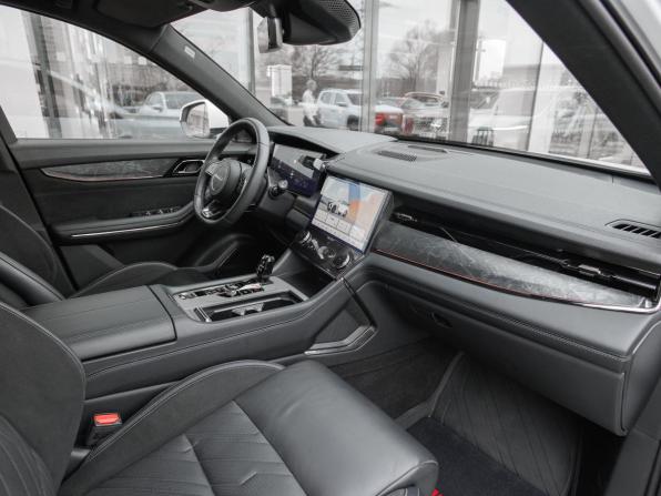 Lynk &amp; Co 09 с пробегом 2022 года, цена 4 949 000 рублей, 42443 км, внедорожник, Автокод Объявления