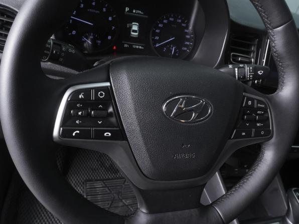 Hyundai Solaris II Рестайлинг с пробегом 2022 года, цена 1 599 000 рублей, 131818 км, седан, Автокод Объявления