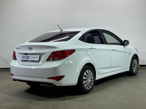 Hyundai Solaris I Рестайлинг с пробегом 2016 года, цена 1 299 000 рублей, 52816 км, седан, Автокод Объявления