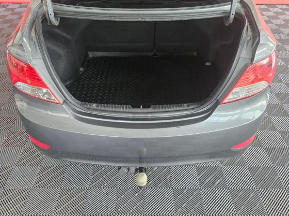 Hyundai Solaris I с пробегом 2013 года, цена 555 000 рублей, 244489 км, седан, Автокод Объявления