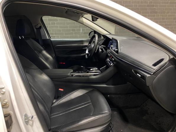 Hyundai Sonata VIII (DN8) с пробегом 2022 года, цена 2 550 000 рублей, 95123 км, седан, Автокод Объявления