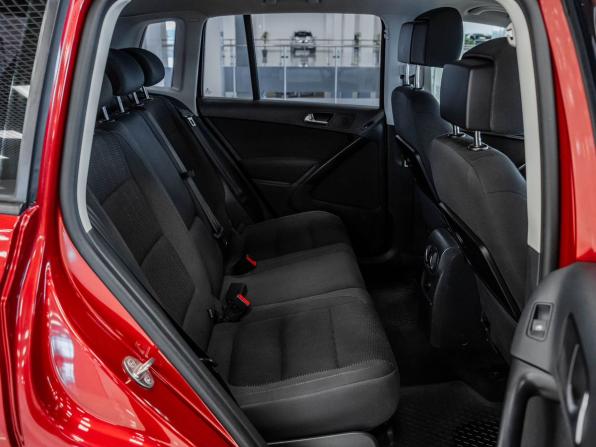 Volkswagen Tiguan I Рестайлинг с пробегом 2014 года, цена 1 350 000 рублей, 147305 км, внедорожник, Автокод Объявления