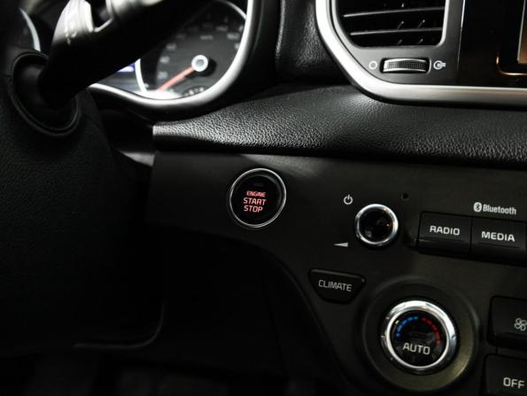 Kia Sportage IV Рестайлинг с пробегом 2019 года, цена 2 299 585 рублей, 120800 км, внедорожник, Автокод Объявления