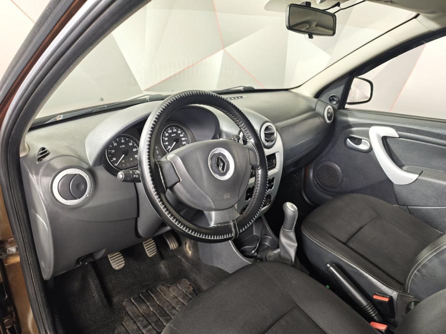 Renault Sandero I Москва  - изображение 19