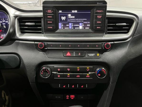 Kia Ceed III с пробегом 2019 года, цена 1 630 000 рублей, 106658 км, универсал, Автокод Объявления