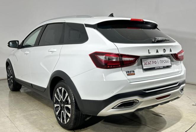 Lada (ВАЗ) Vesta I Рестайлинг (NG) с пробегом 2026 года, цена 1 675 000 рублей, 9796 км, универсал, Автокод Объявления