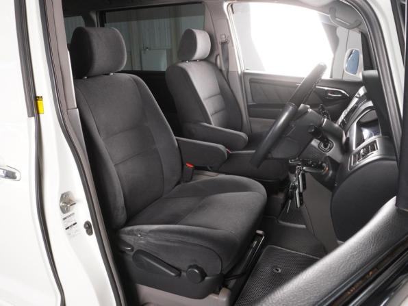 Toyota Alphard I с пробегом 2005 года, цена 2 025 000 рублей, 182397 км, минивэн, Автокод Объявления