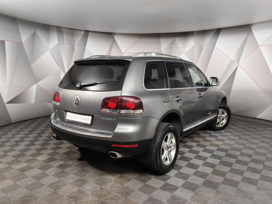 Volkswagen Touareg I Рестайлинг Москва  - изображение 2