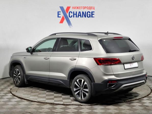 Volkswagen Taos I с пробегом 2021 года, цена 2 719 000 рублей, 63232 км, внедорожник, Автокод Объявления