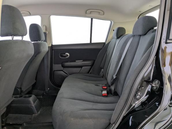 Nissan Tiida I Рестайлинг с пробегом 2013 года, цена 952 000 рублей, 67601 км, хэтчбек, Автокод Объявления