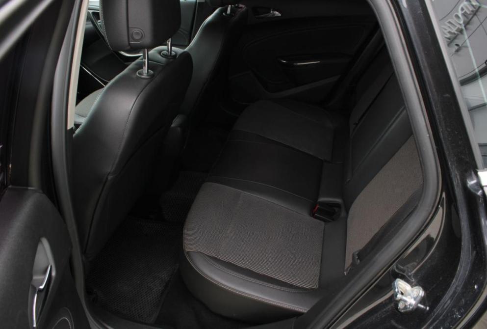 Opel Astra H Рестайлинг Саратов  - изображение 27