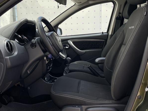 Renault Duster I Рестайлинг с пробегом 2016 года, цена 1 250 000 рублей, 121823 км, внедорожник, Автокод Объявления