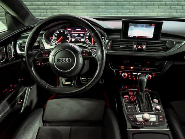 Audi A7 I (4G) Рестайлинг с пробегом 2016 года, цена 2 990 000 рублей, 138545 км, лифтбек, Автокод Объявления