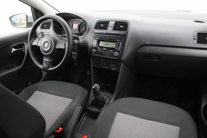 Volkswagen Polo V с пробегом 2012 года, цена 795 000 рублей, 124000 км, седан, Автокод Объявления