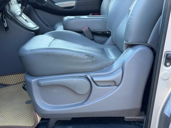 Hyundai Grand Starex I с пробегом 2012 года, цена 1 550 000 рублей, 164938 км, минивэн, Автокод Объявления