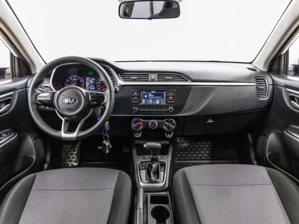 Kia Rio IV Рестайлинг с пробегом 2021 года, цена 1 638 000 рублей, 82310 км, седан, Автокод Объявления