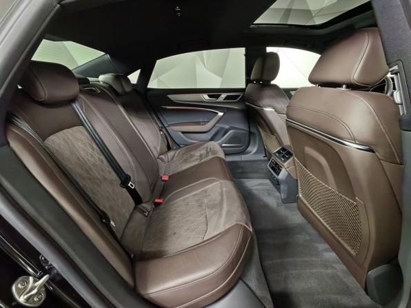 Audi A7 II (4K) с пробегом 2022 года, цена 5 350 000 рублей, 41550 км, лифтбек, Автокод Объявления