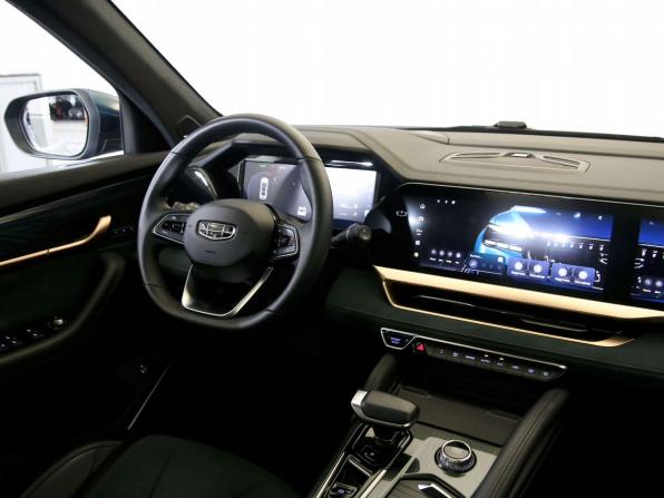 Geely Monjaro I с пробегом 2023 года, цена 3 190 000 рублей, 62465 км, внедорожник, Автокод Объявления