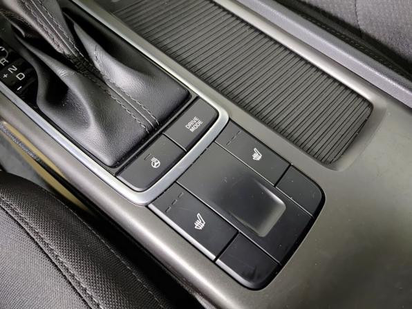 Kia Optima IV Рестайлинг с пробегом 2020 года, цена 1 750 000 рублей, 196388 км, седан, Автокод Объявления