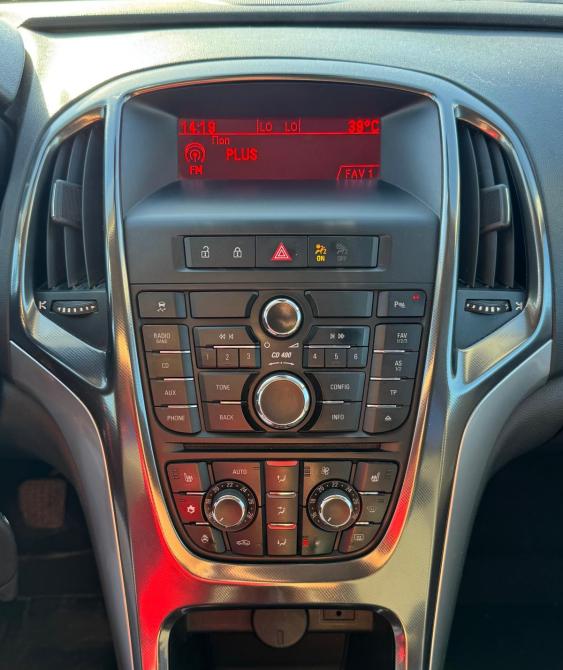Opel Astra J Набережные Челны  - изображение 17