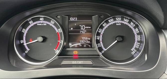 Skoda Rapid I Рестайлинг с пробегом 2018 года, цена 1 219 000 рублей, 59040 км, лифтбек, Автокод Объявления