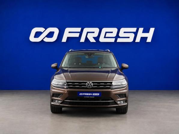 Volkswagen Tiguan II с пробегом 2018 года, цена 2 888 444 рубля, 139142 км, внедорожник, Автокод Объявления