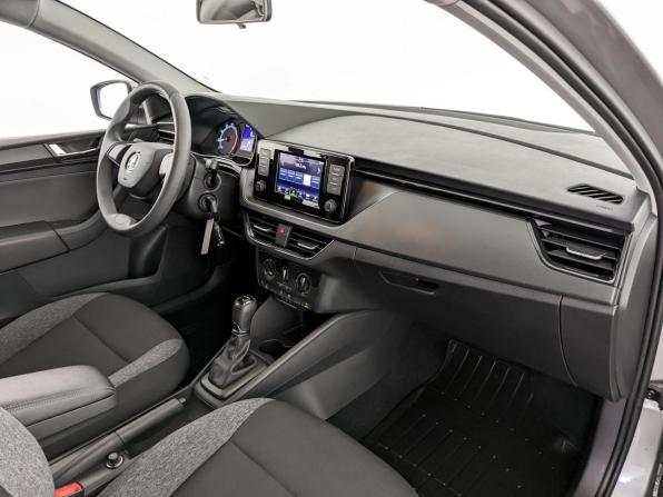 Skoda Rapid II с пробегом 2021 года, цена 1 470 000 рублей, 76273 км, лифтбек, Автокод Объявления
