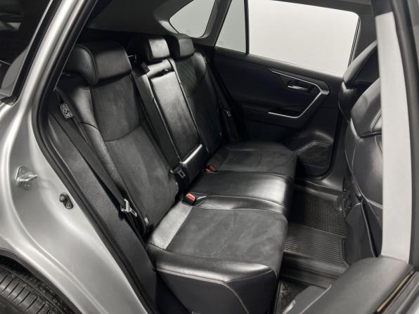 Toyota RAV4 V (XA50) с пробегом 2020 года, цена 2 439 900 рублей, 230523 км, внедорожник, Автокод Объявления