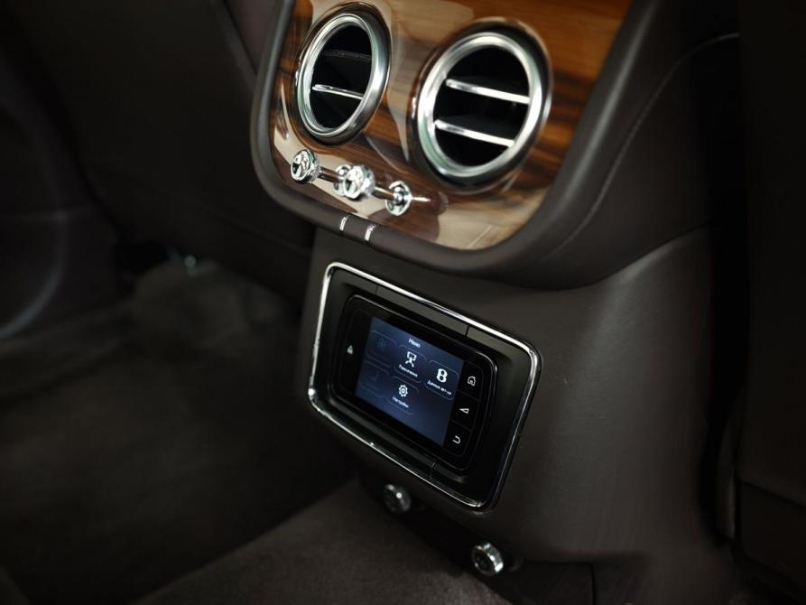 Bentley Bentayga I Москва  - изображение 30