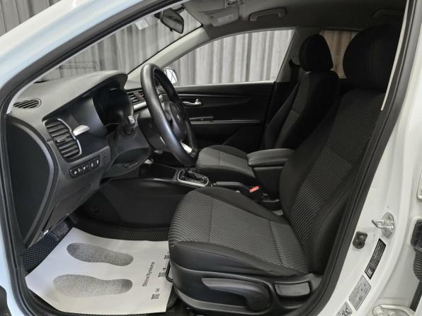 Kia Rio IV с пробегом 2018 года, цена 765 000 рублей, 119000 км, седан, Автокод Объявления