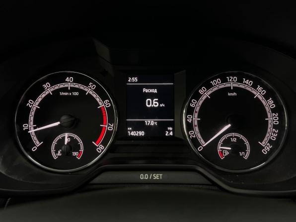 Skoda Octavia III (A7) Рестайлинг с пробегом 2018 года, цена 1 780 000 рублей, 140290 км, лифтбек, Автокод Объявления
