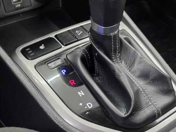 Hyundai Creta I с пробегом 2019 года, цена 1 599 000 рублей, 115000 км, внедорожник, Автокод Объявления