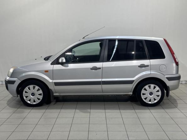 Ford Fusion I Рестайлинг с пробегом 2008 года, цена 435 000 рублей, 226653 км, хэтчбек, Автокод Объявления