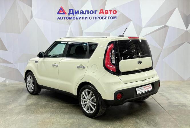 Kia Soul II Рестайлинг с пробегом 2017 года, цена 1 650 000 рублей, 58550 км, хэтчбек, Автокод Объявления