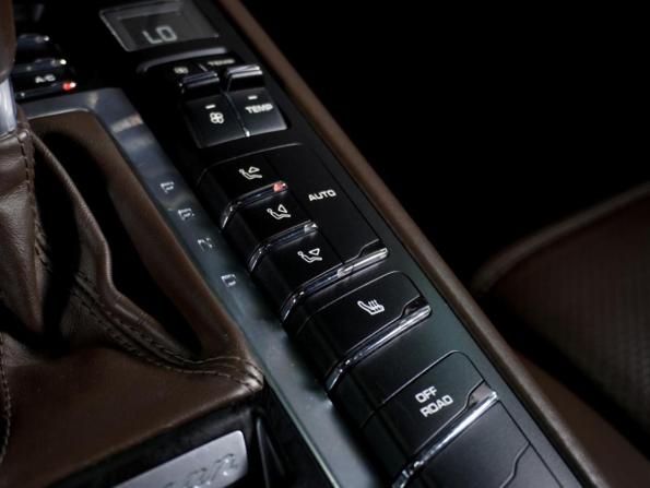Porsche Macan I с пробегом 2015 года, цена 3 399 000 рублей, 217554 км, внедорожник, Автокод Объявления