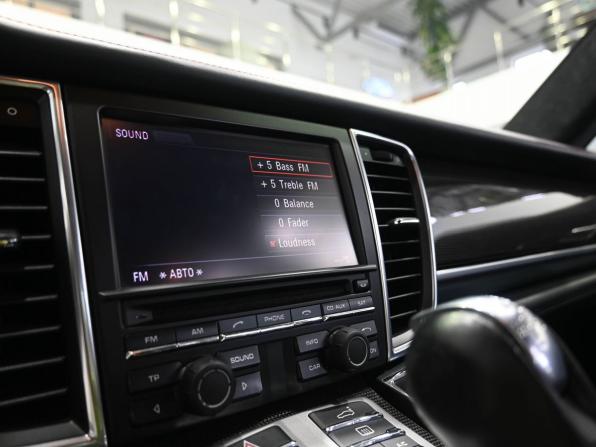 Porsche Panamera I Рестайлинг с пробегом 2015 года, цена 4 189 900 рублей, 122000 км, лифтбек, Автокод Объявления