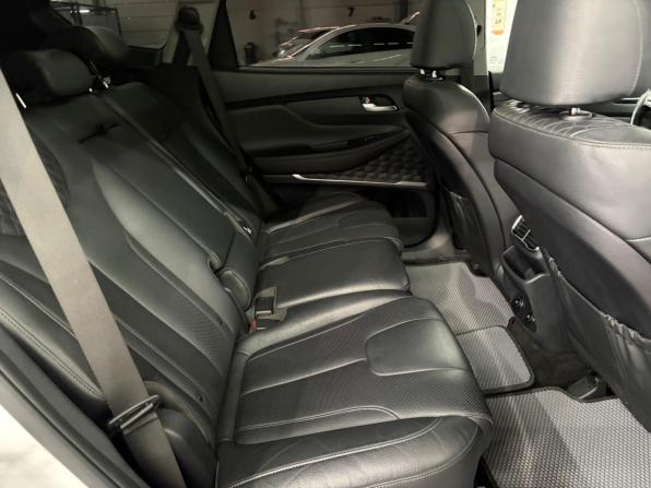 Hyundai Santa Fe IV с пробегом 2018 года, цена 2 747 000 рублей, 202135 км, внедорожник, Автокод Объявления