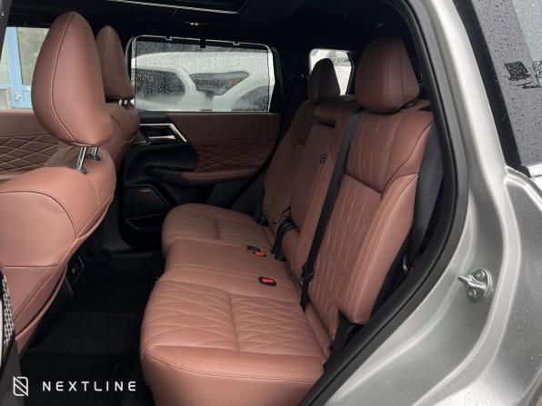 Новый Mitsubishi Outlander IV Рестайлинг 2026 года, цена 7 090 000 рублей, внедорожник, Автокод Объявления