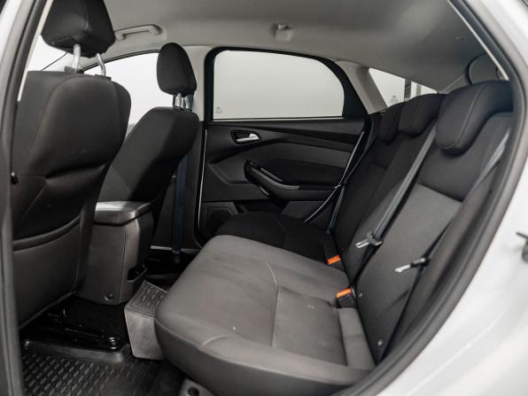 Ford Focus III Рестайлинг с пробегом 2019 года, цена 1 140 000 рублей, 137700 км, хэтчбек, Автокод Объявления