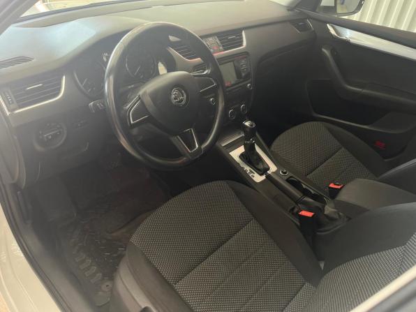 Skoda Octavia III (A7) с пробегом 2016 года, цена 1 320 000 рублей, 217833 км, лифтбек, Автокод Объявления
