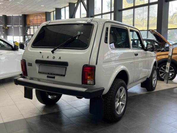 Lada (ВАЗ) Niva Legend I с пробегом 2024 года, цена 899 000 рублей, 6800 км, внедорожник, Автокод Объявления