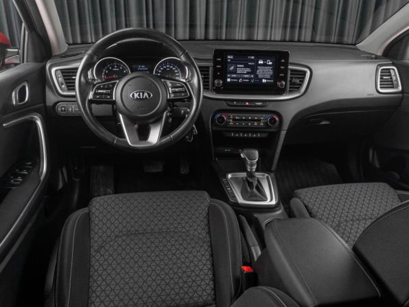 Kia XCeed I с пробегом 2021 года, цена 2 399 000 рублей, 37180 км, хэтчбек, Автокод Объявления