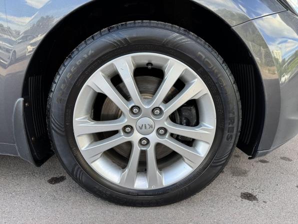 Kia Ceed II с пробегом 2015 года, цена 1 300 000 рублей, 145000 км, хэтчбек, Автокод Объявления