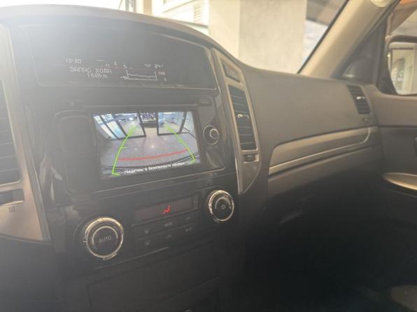 Mitsubishi Pajero IV Рестайлинг 2 с пробегом 2014 года, цена 2 341 200 рублей, 185309 км, внедорожник, Автокод Объявления