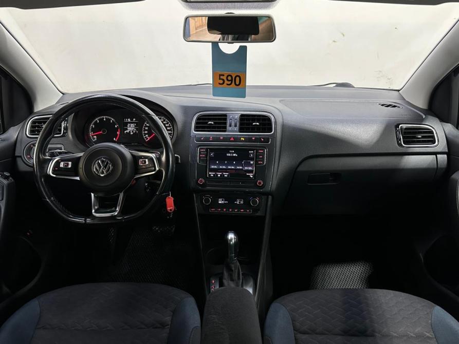 Volkswagen Polo V Рестайлинг Санкт-Петербург  - изображение 8