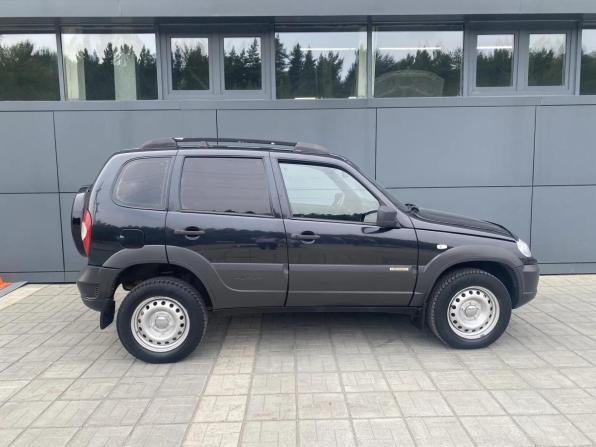 Chevrolet Niva I Рестайлинг с пробегом 2016 года, цена 629 000 рублей, 176000 км, внедорожник, Автокод Объявления