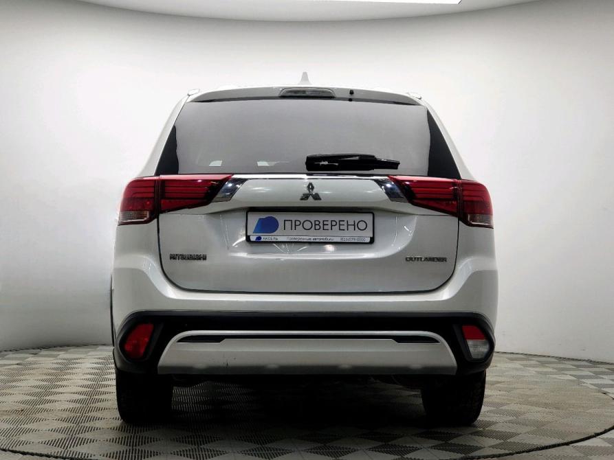 Mitsubishi Outlander III Рестайлинг 3 Мурманск  - изображение 6