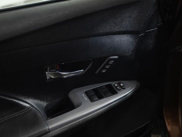 Toyota Venza I Рестайлинг с пробегом 2014 года, цена 1 699 000 рублей, 331259 км, внедорожник, Автокод Объявления